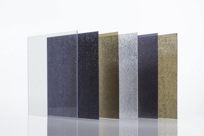 Завод твердых листов из поликарбоната