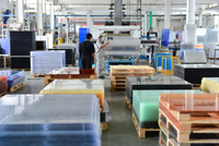 //iprorwxhpjjnlr5q.ldycdn.com/cloud/ppBpiKnllqSRqlqrpnplip/Acrylic-Sheet-OEM-Production-Line.jpg