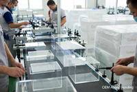 //iprorwxhpjjnlr5q.ldycdn.com/cloud/pqBpiKnllqSRqljooqolip/OEM-Acrylic-Assembly-Line.jpg
